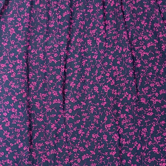 Urban Outfitters Lindsey Floral Open Back Midi Dress - Picture 5 of 13